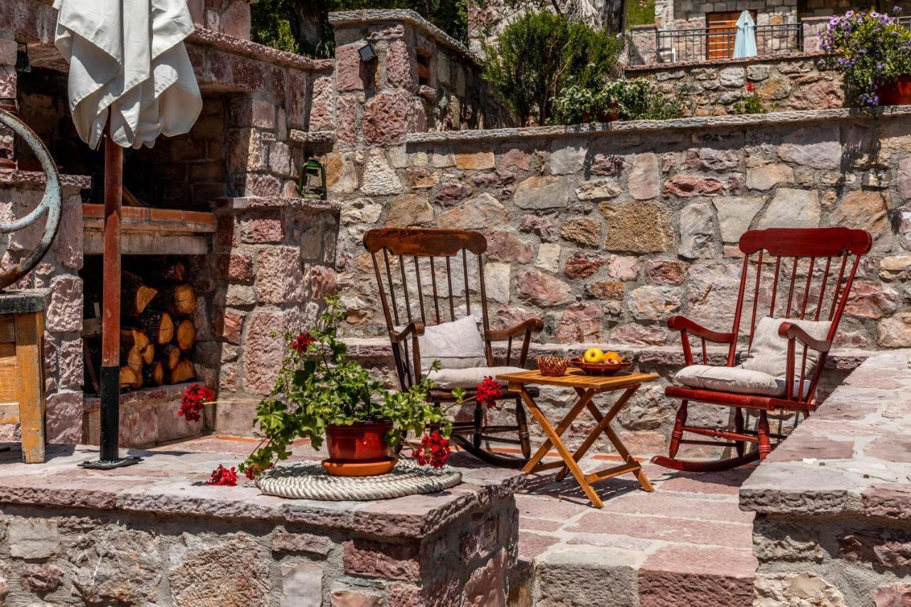 Old Stone House Villas Тиват Стая снимка