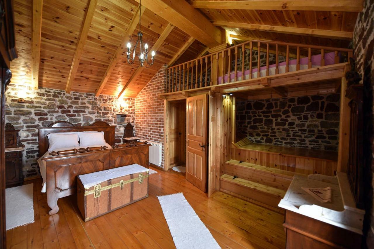 Old Stone House Villas Тиват Екстериор снимка